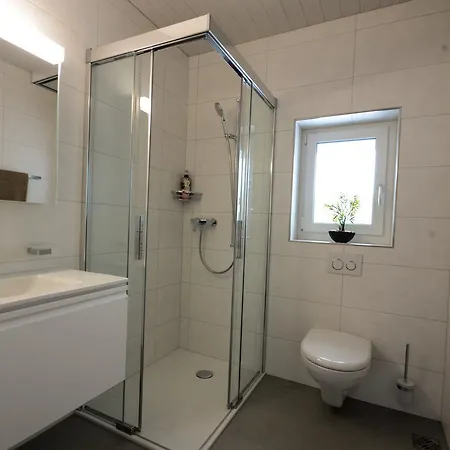 3 Apartment *